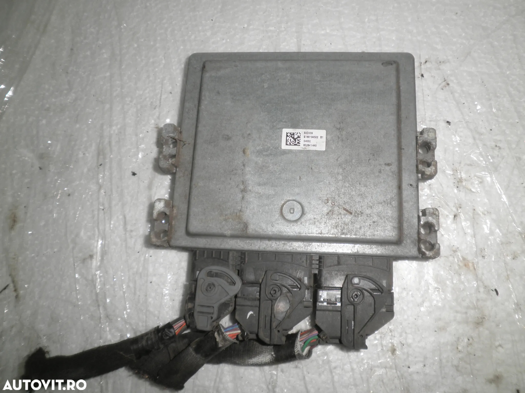 ECU / calculator motor Renault Master 3, Opel Movano B, 2.3 DCI 237105093R SID309 - 2