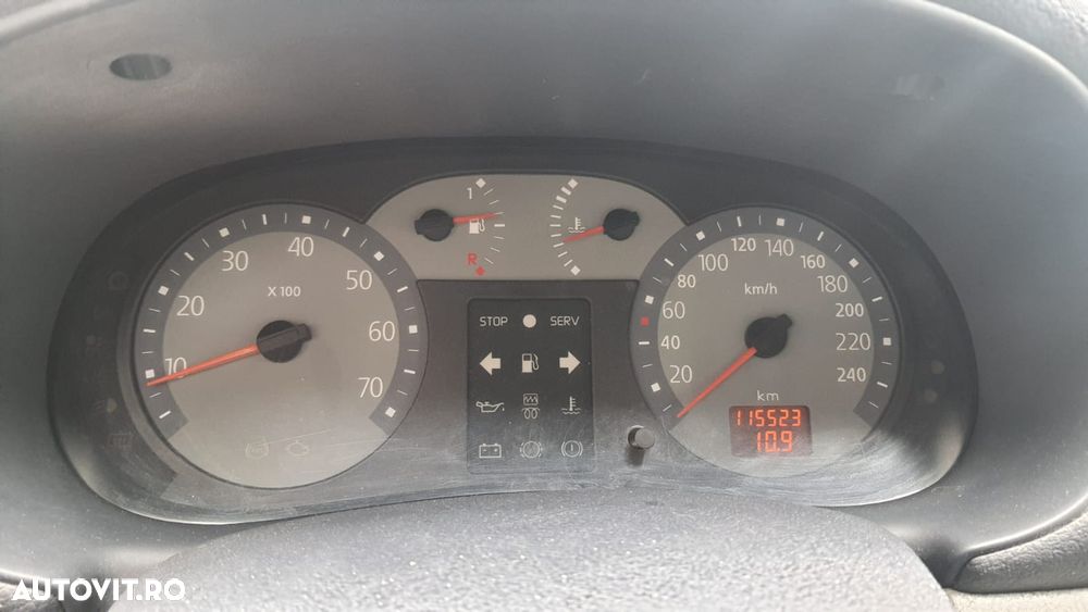 Renault Clio Bicorp 1.5 dCi Autentique - 1