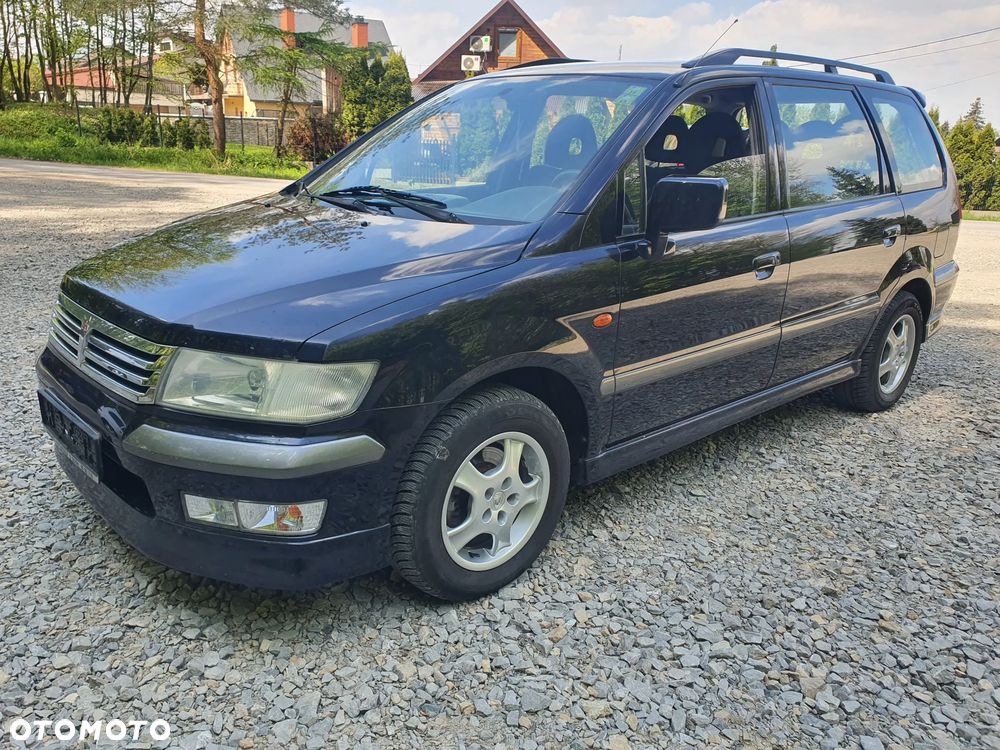 Mitsubishi Space Wagon 2.4 GDI Family - 1