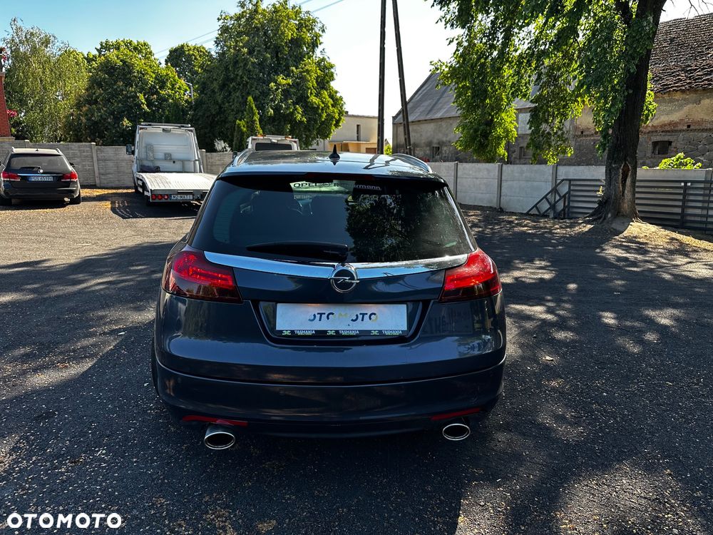 Opel Insignia 2.0 Turbo 4x4 Cosmo - 8
