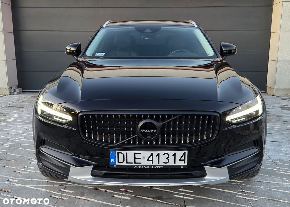 Volvo V90 Cross Country D5 AWD - 9