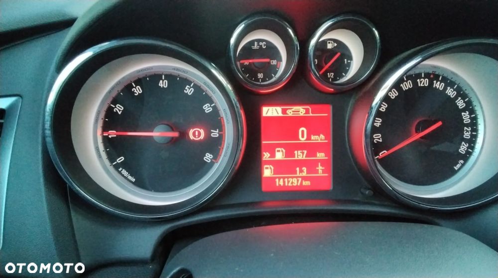 Opel Astra - 16