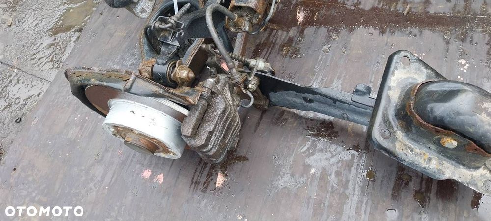 KOMPLETNE ZAWIESZENIE BELKA SANKI TYŁ VOLKSWAGEN GOLF VI HB 5D - 4