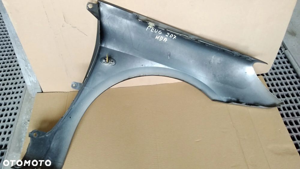 BŁOTNIK PRZEDNI LEWY PEUGEOT 207 KDA - 2
