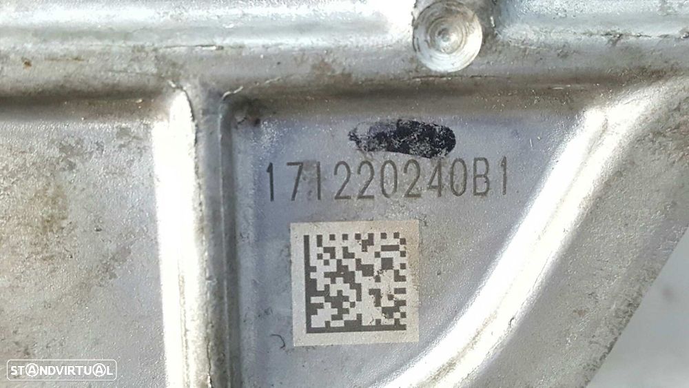 TAMPA DISTRIBUIÇÃO KIA NIRO CONCEPT - 2