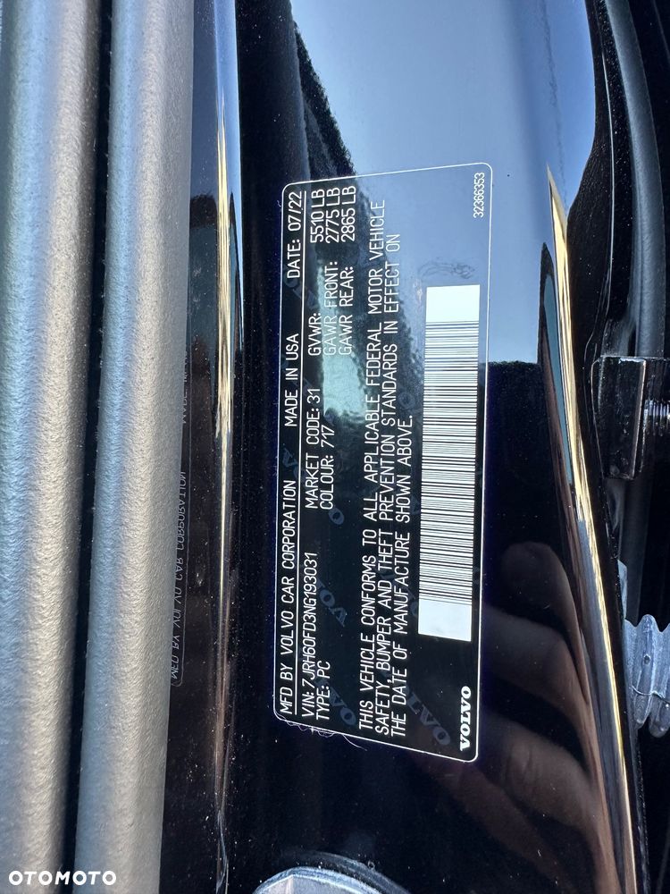 Volvo S60 T8 Recharge AWD Geartronic RDesign - 33