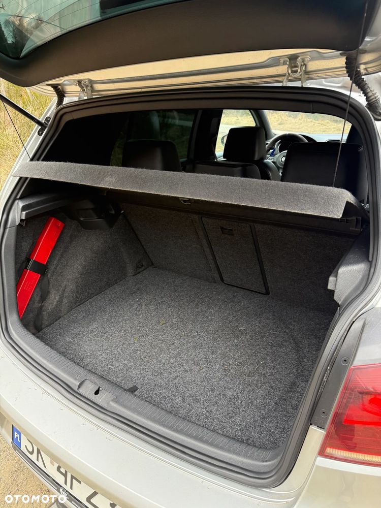 Volkswagen Golf - 18