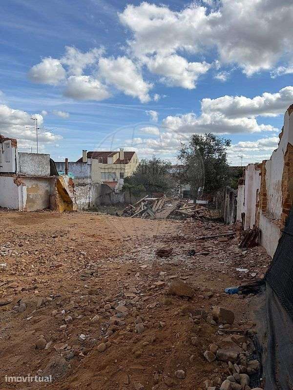 Terreno  para venda - Grande imagem: 2/4