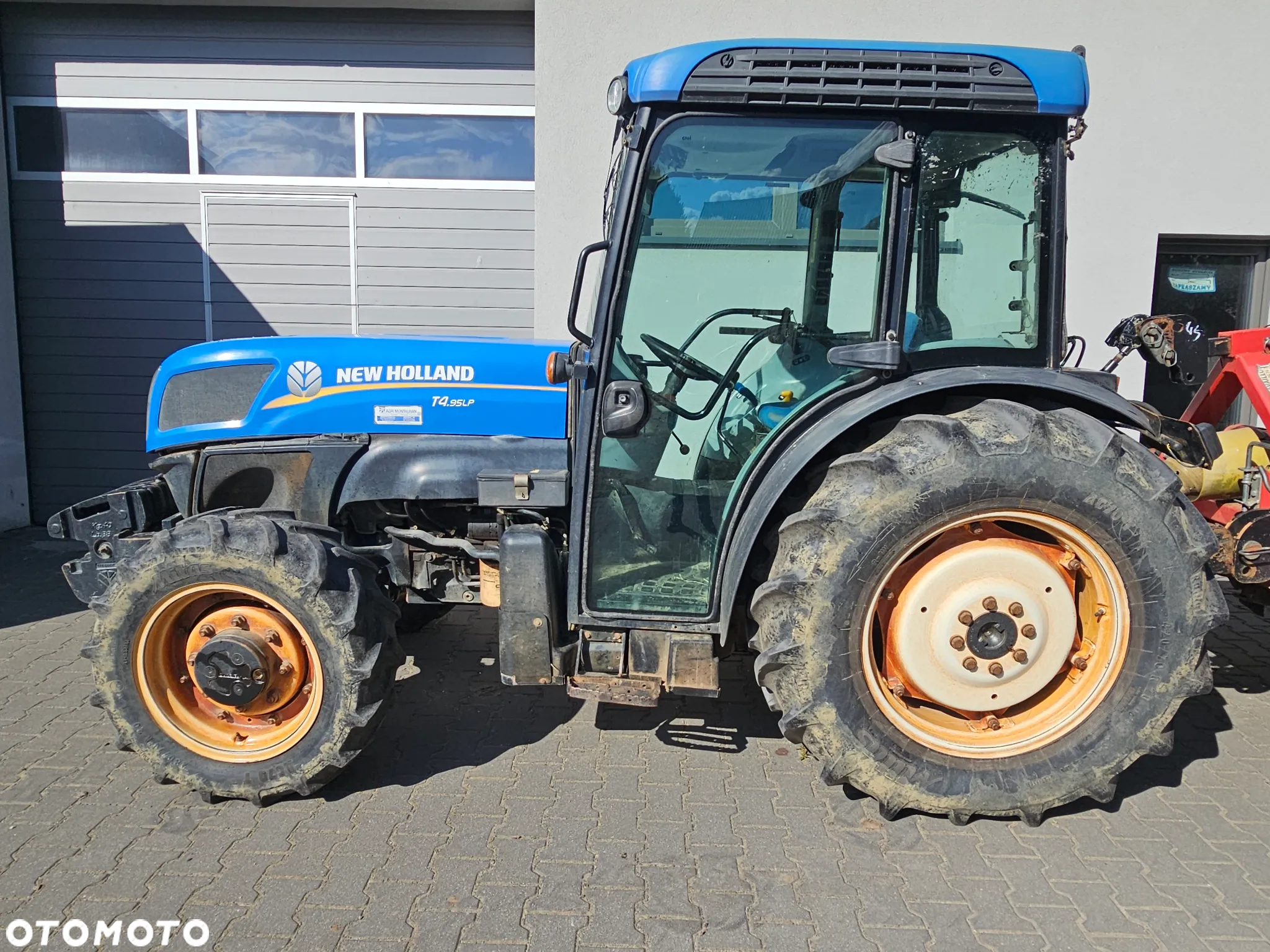 New Holland T4.LP ( w dokumentach) , model handlowy T4.95LP - 4