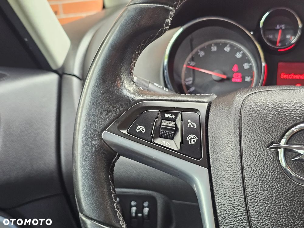 Opel Zafira 1.4 Turbo (ecoFLEX) Start/Stop Business Edition - 32