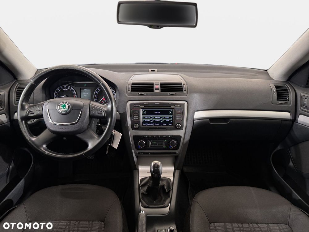Skoda Octavia - 14