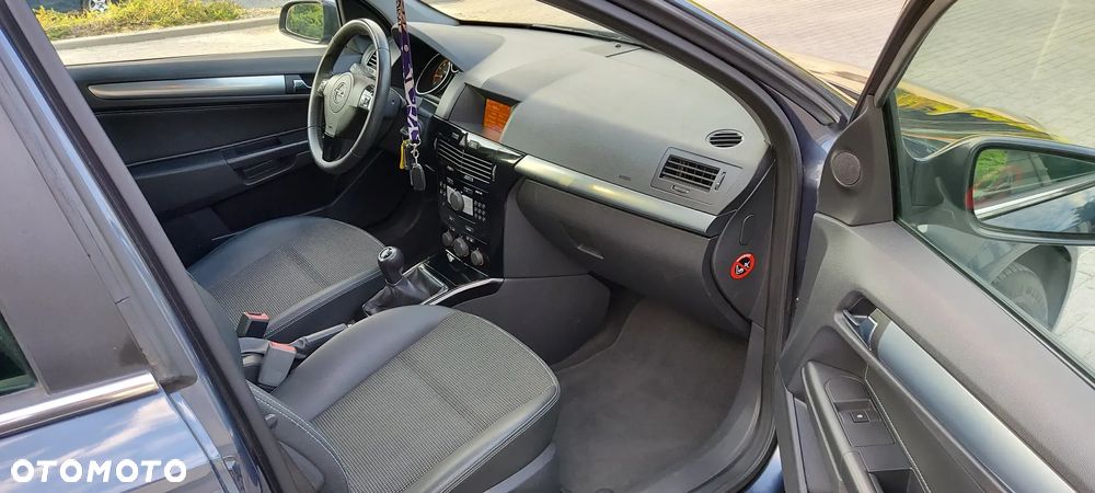Opel Astra 1.8 Edition - 29