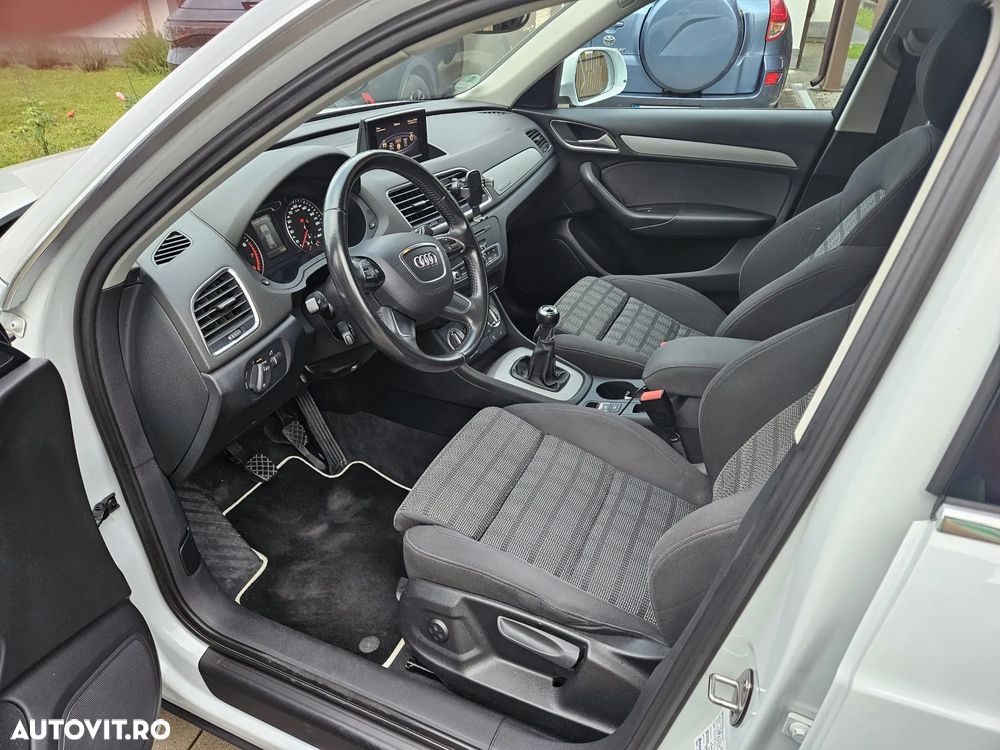 Audi Q3 2.0 TFSI Quattro - 10