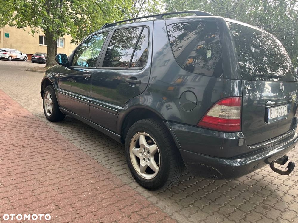 Mercedes-Benz ML 230 - 9