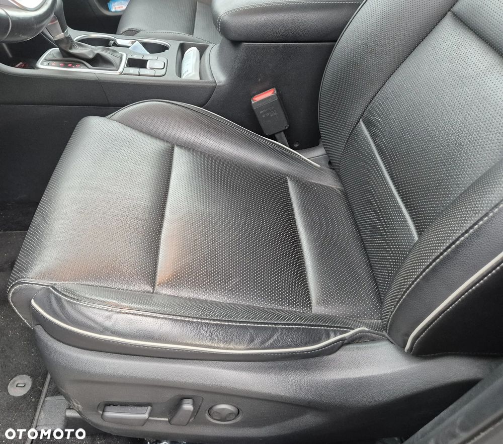 Kia Sportage 1.6 CRDI L Business Line Plus 2WD DCT - 9