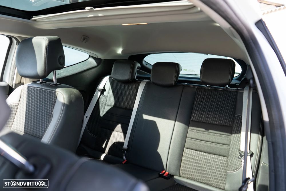 Renault Mégane Coupe Energy dCi 130 FAP Start & Stop Bose Edition - 7