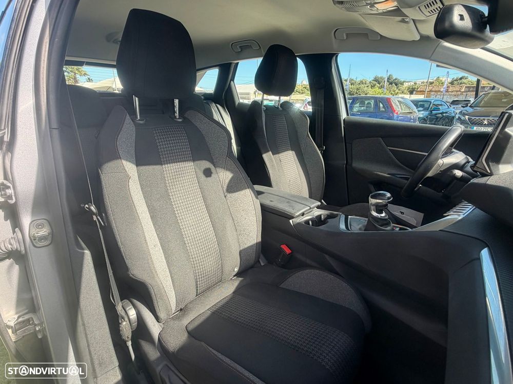 Peugeot 3008 1.5 BlueHDi Active Pack - 15