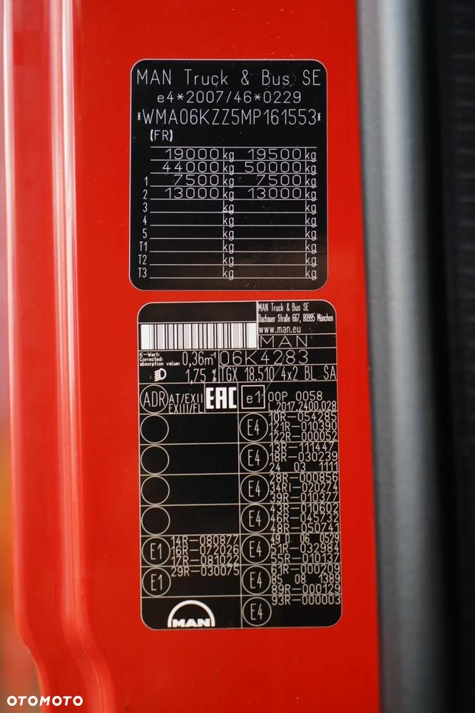 MAN TGX 18.510 / GM / RETARDER / PEŁNY ADR / NAVI RIO - 38