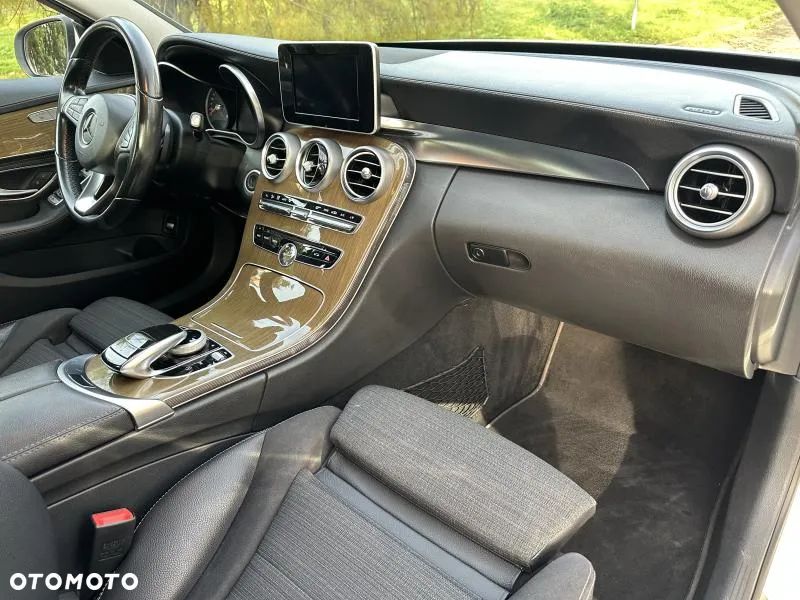 Mercedes-Benz Klasa C 220 (BlueTEC) d 7G-TRONIC AMG Line - 8