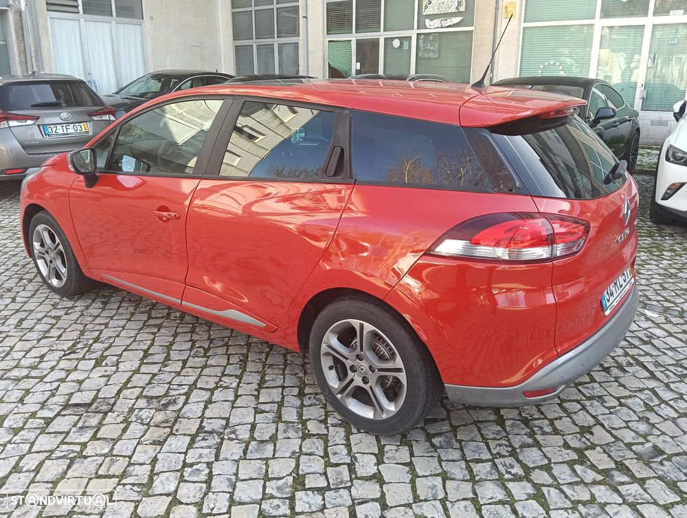 Renault Clio Sport Tourer 1.5 dCi GT Line - 9