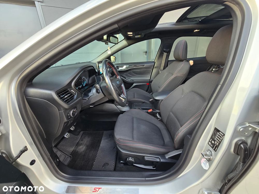 Ford Focus 2.0 EcoBlue ST-Line - 9