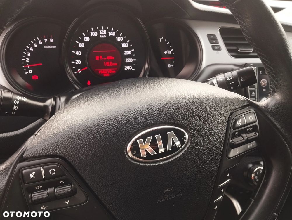Kia Ceed 1.4 CVVT Edition 7 - 12