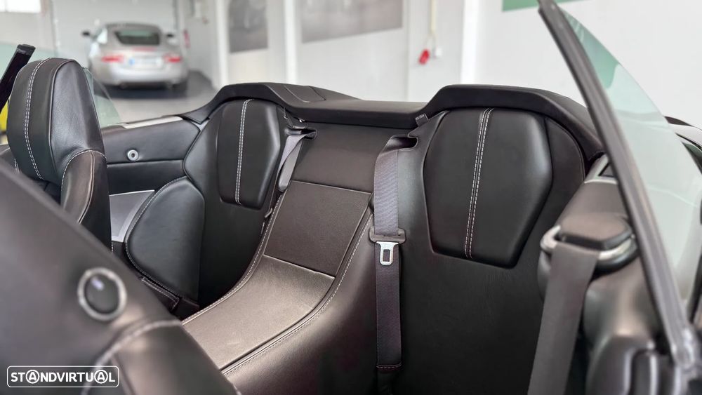 Aston Martin DBS Volante Touchtronic 2 - 17