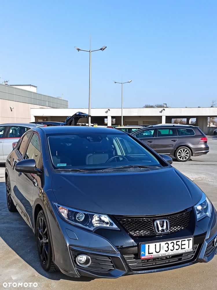 Honda Civic 1.8 Elegance (Honda Connect+) - 1