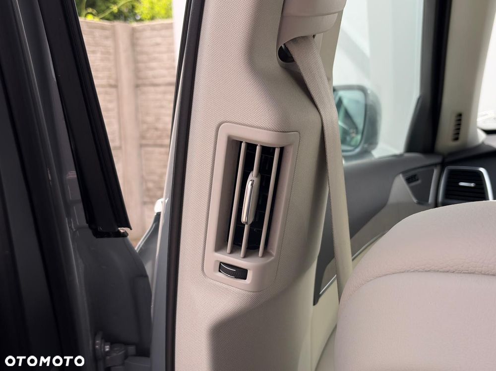 Volvo XC 90 - 37