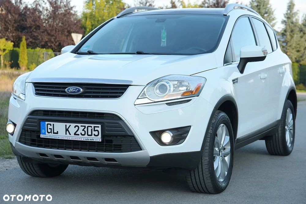 Ford Kuga - 1