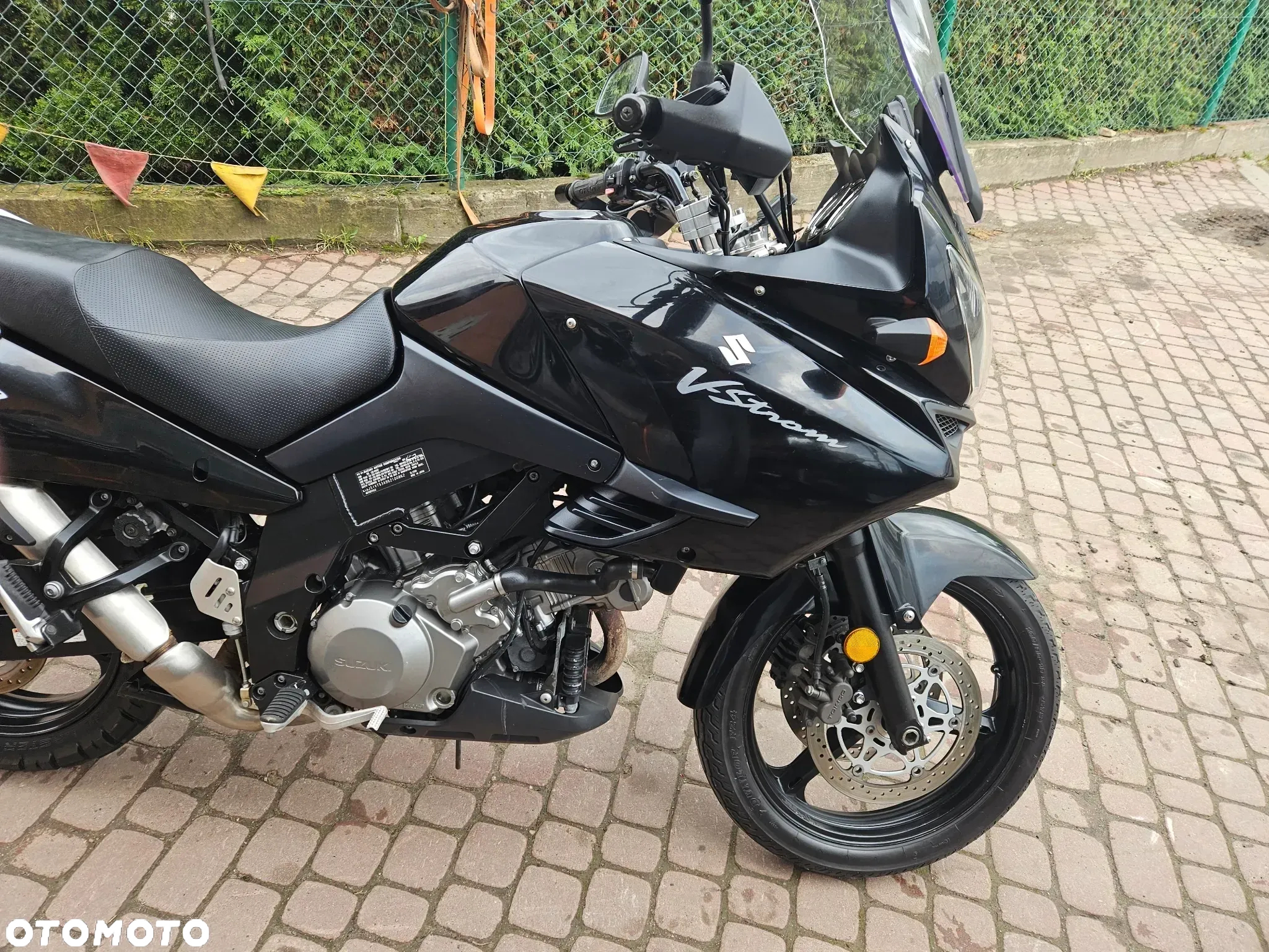 Suzuki DL - 26