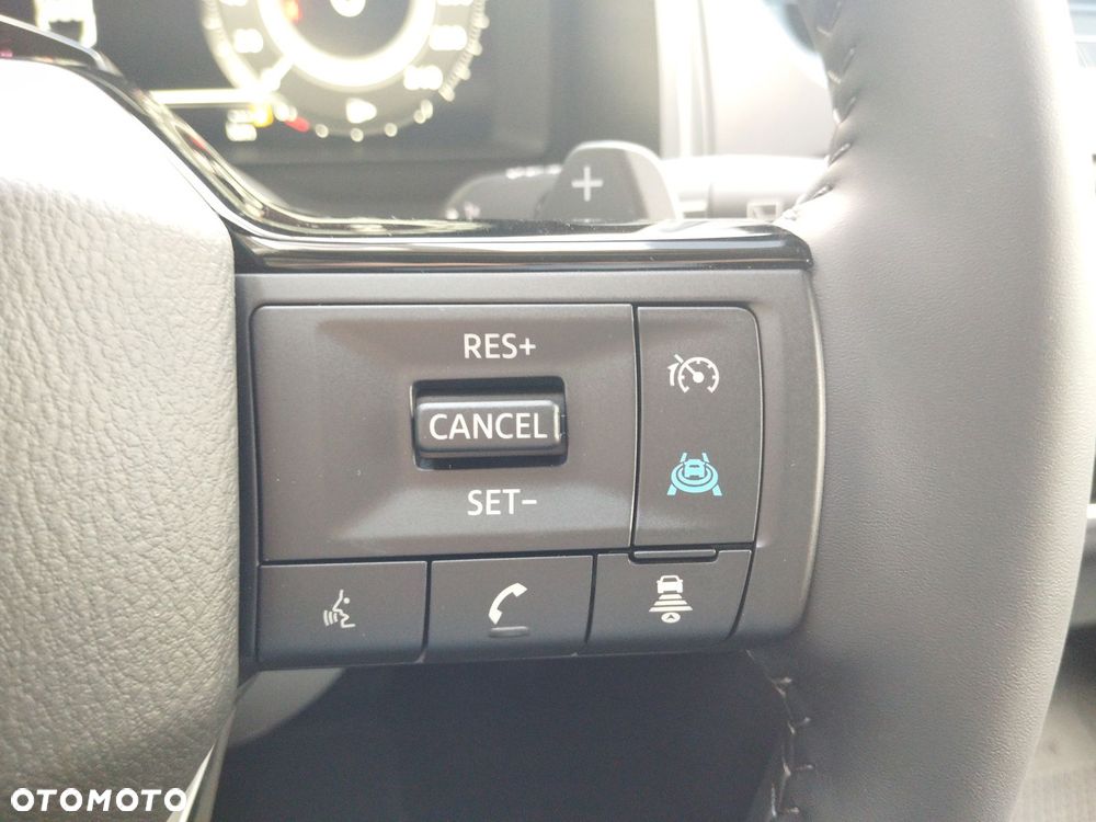 Nissan Qashqai - 23