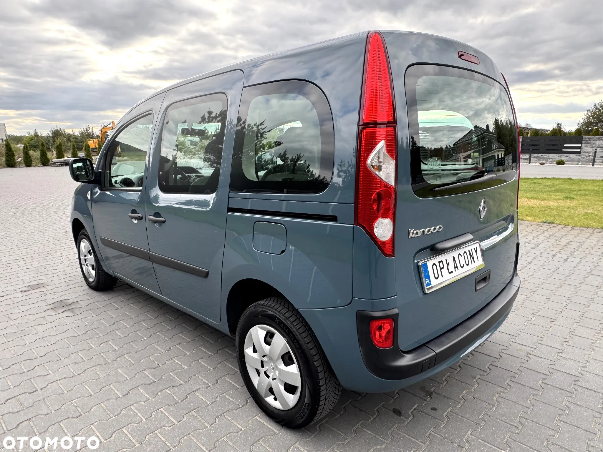 Renault Kangoo 1.6 16V 105 Authentique - 4