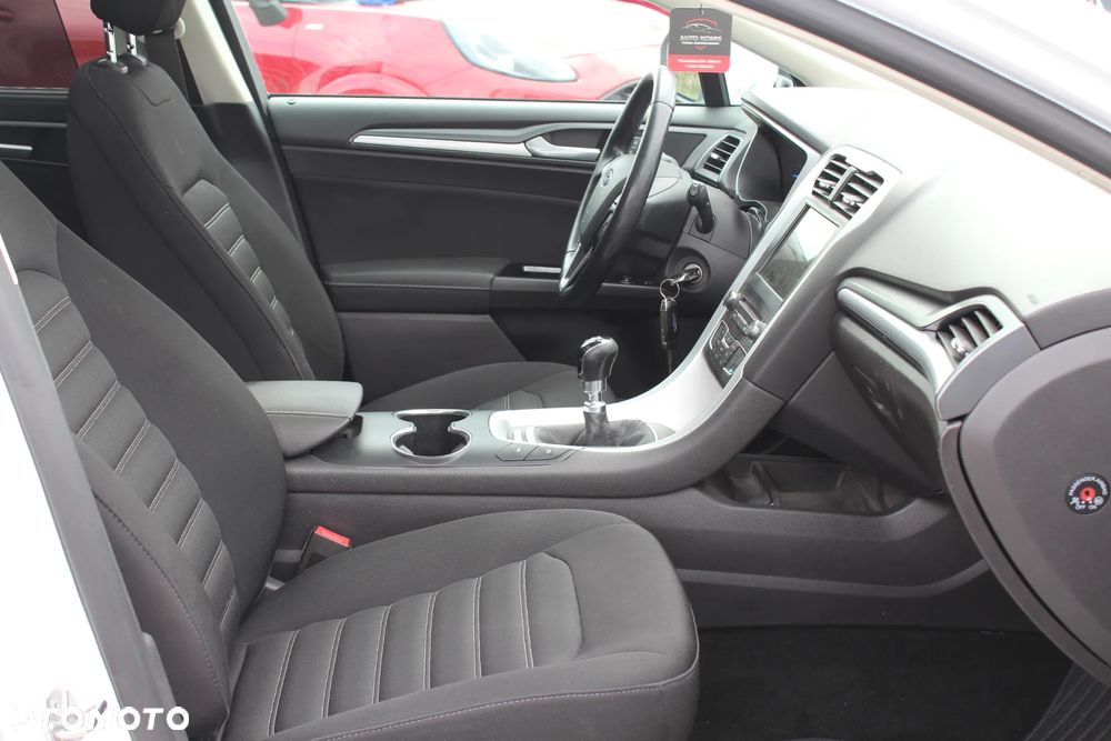 Ford Mondeo 2.0 TDCi Titanium - 18