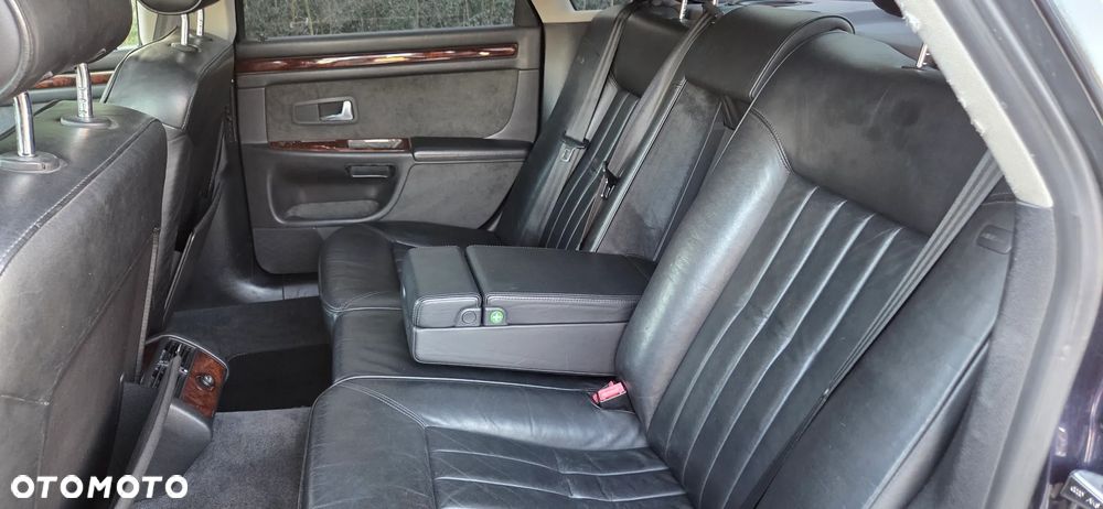Audi A8 - 32