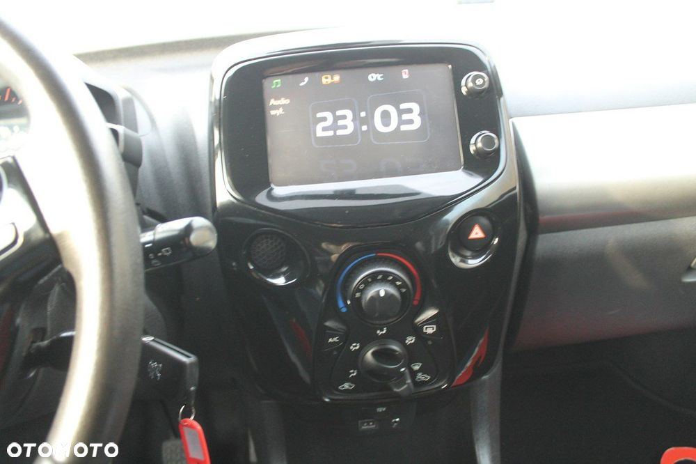 Peugeot 108 - 14