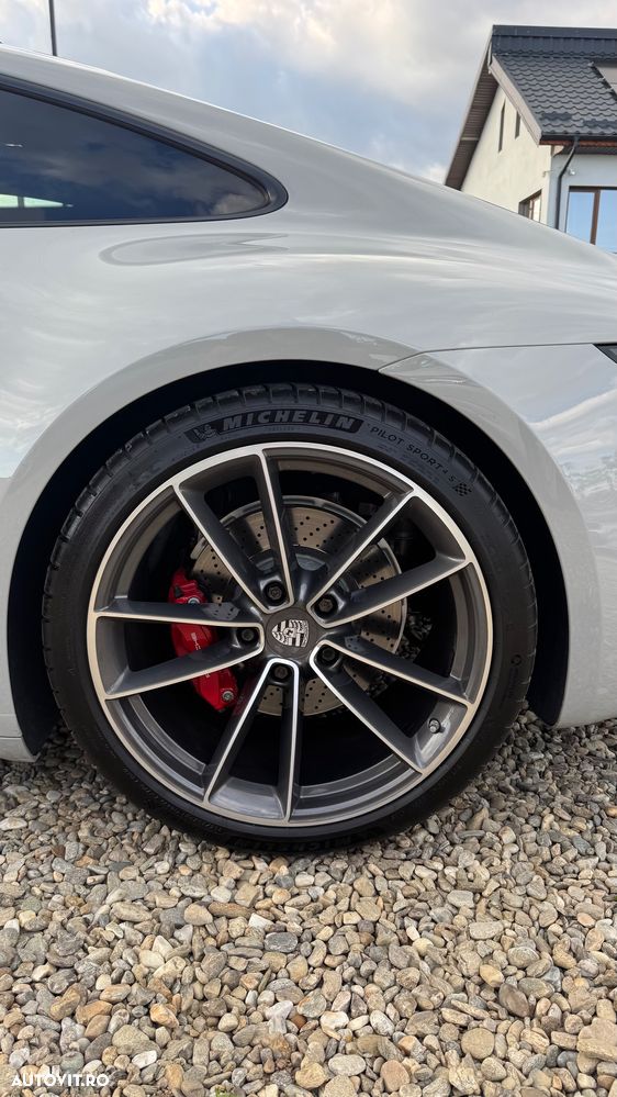 Porsche 911 Carrera S PDK - 11