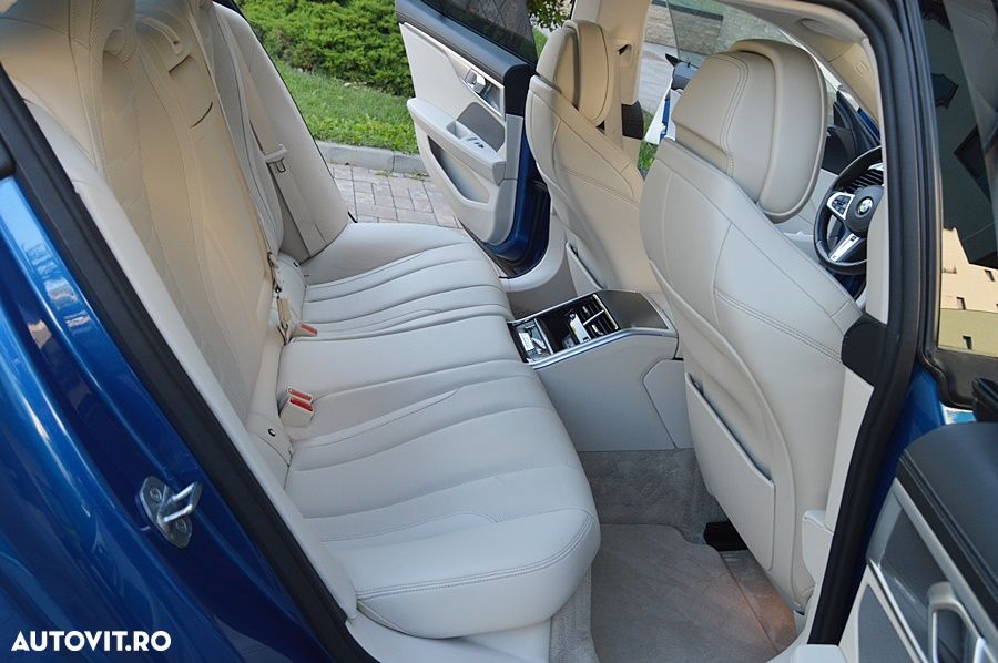 BMW Seria 8 840d xDrive - 30