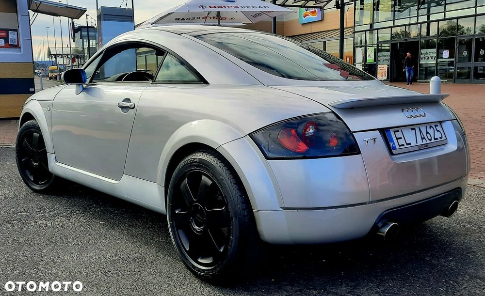 Audi TT Coupé - 6
