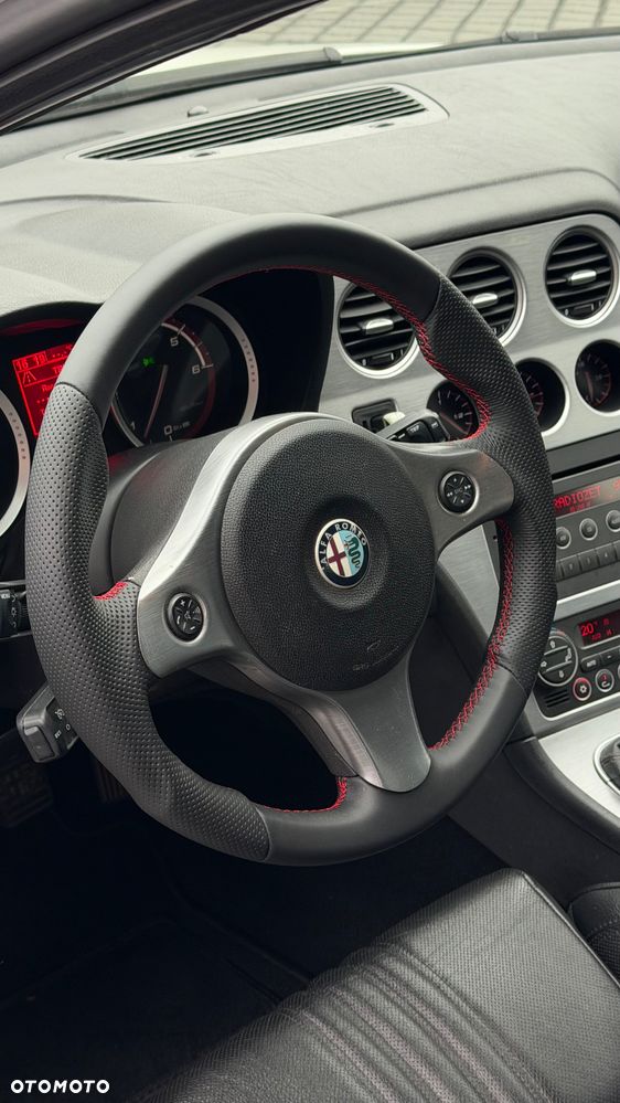 Alfa Romeo 159 1.9 JTDM 16V DPF ti - 9