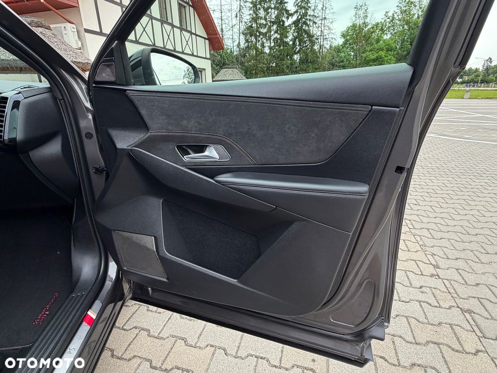 DS Automobiles DS 7 Crossback 2.0 BlueHDi Performance Line + - 23