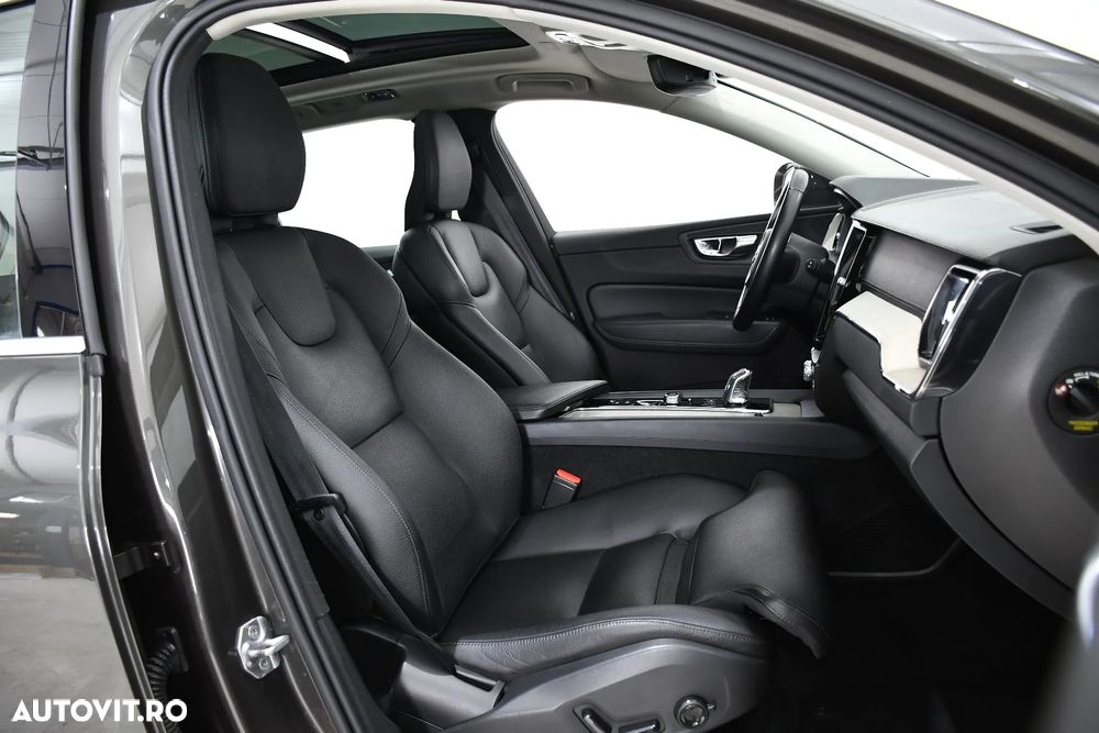 Volvo XC 60 Recharge T8 Twin Engine eAWD Inscription - 6