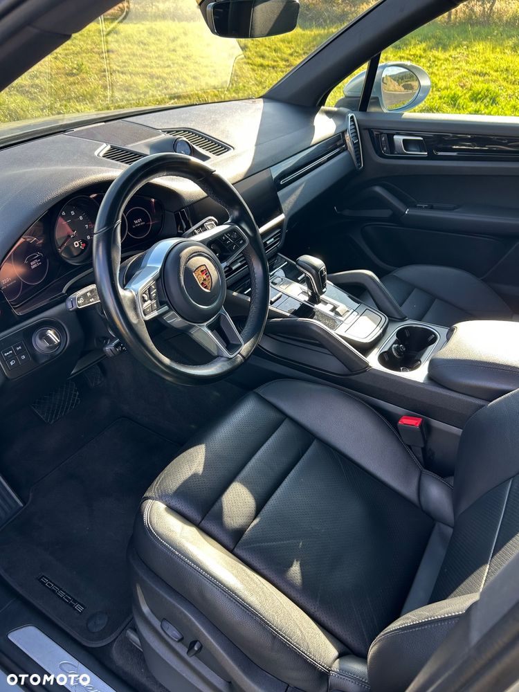 Porsche Cayenne Platinum Edition - 30