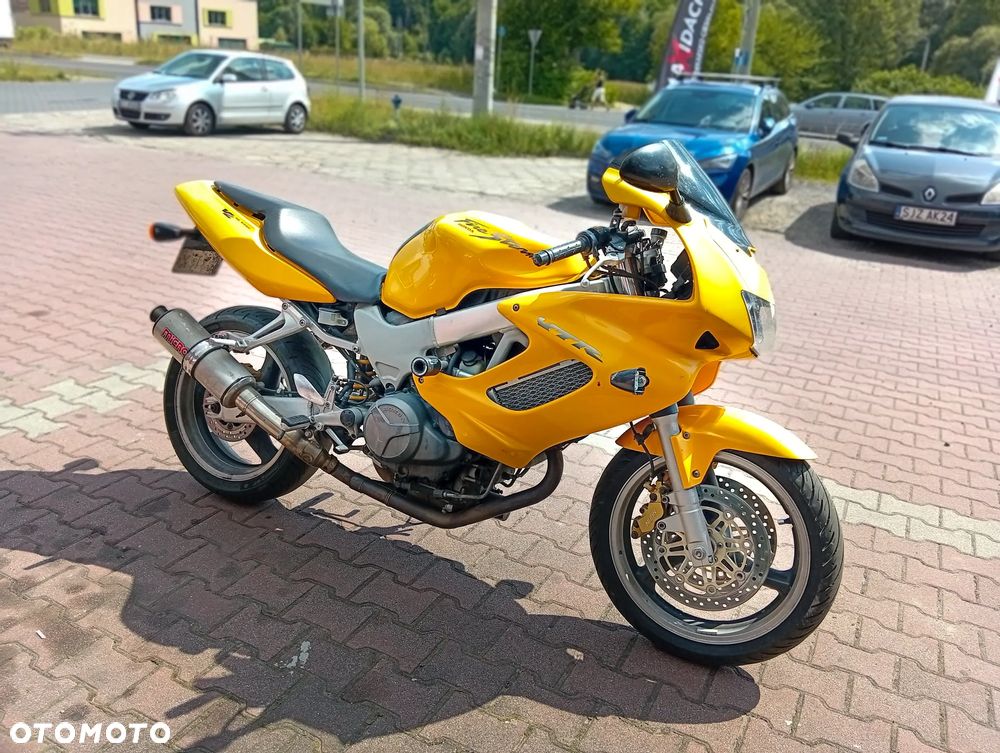 Honda VTR - 1