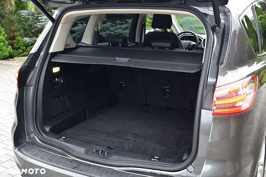 Ford S-Max 2.0 TDCi Titanium PowerShift - 20