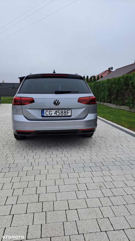 Volkswagen Passat - 7