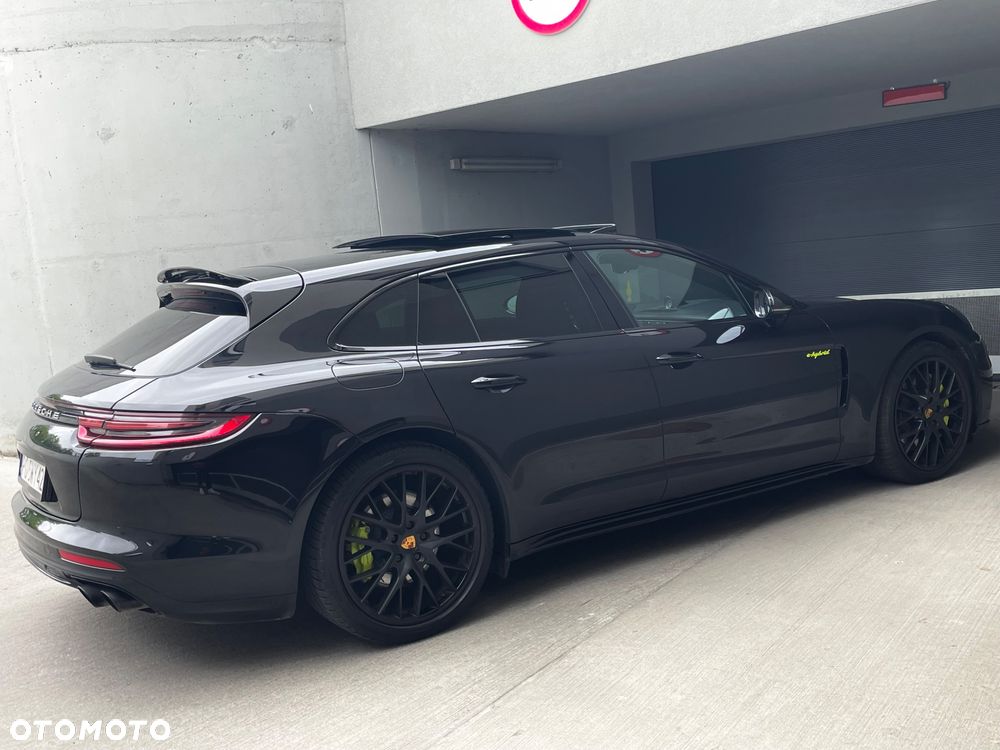 Porsche Panamera - 14
