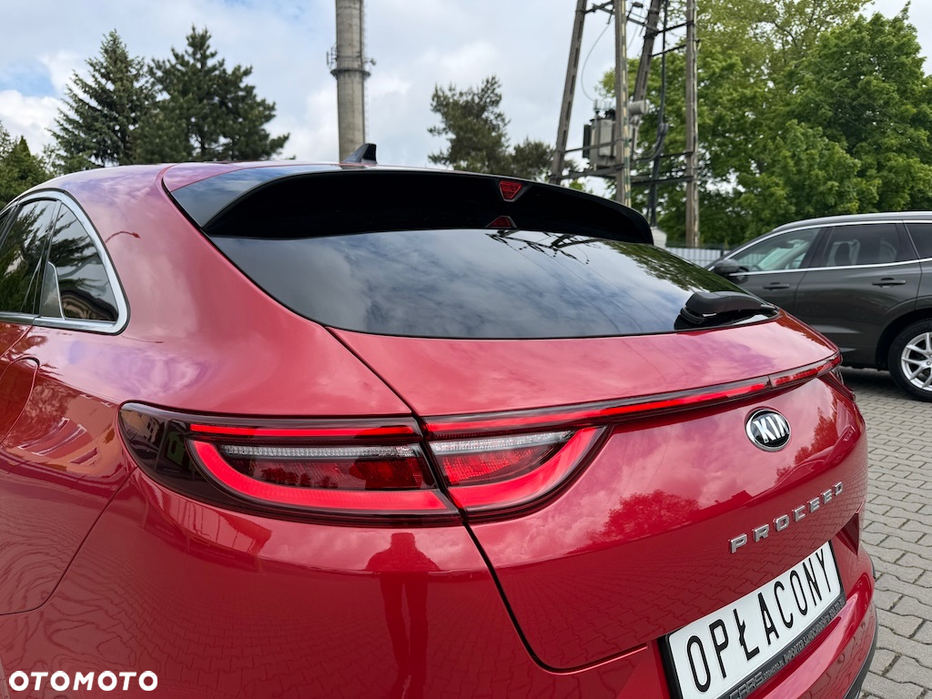 Kia ProCeed 1.4 T-GDI GT Line DCT - 40