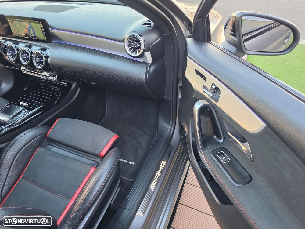 Mercedes-Benz A 45 AMG S 4Matic+ - 32