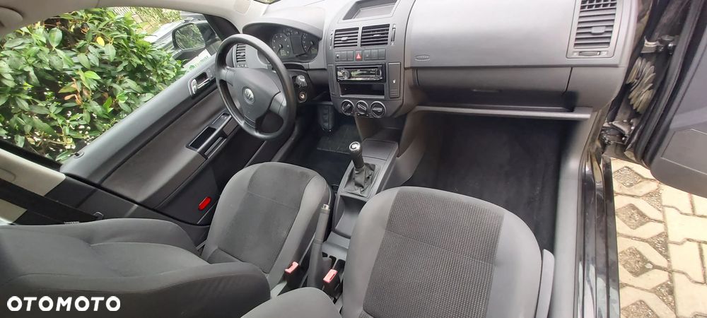 Volkswagen Polo 1.4 Comfortline - 8
